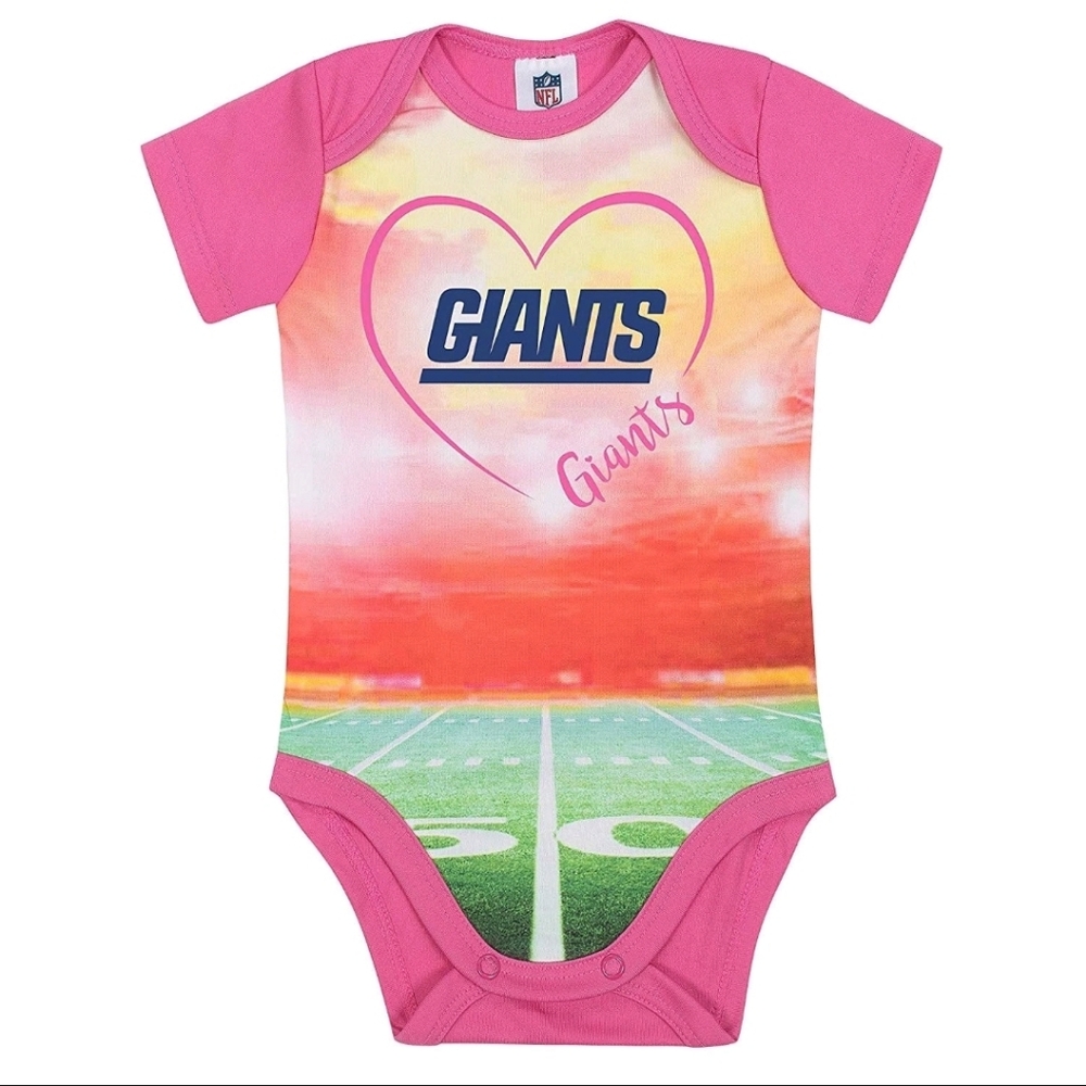 NFL New York Giants Girls Pink Football Stadium Bodysuit Size 3-6 Months BABY
